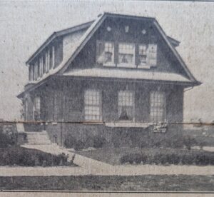 RIDGE DUTCH COLONIAL