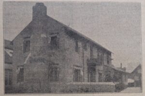 Adapted To a Deep Narrow Site