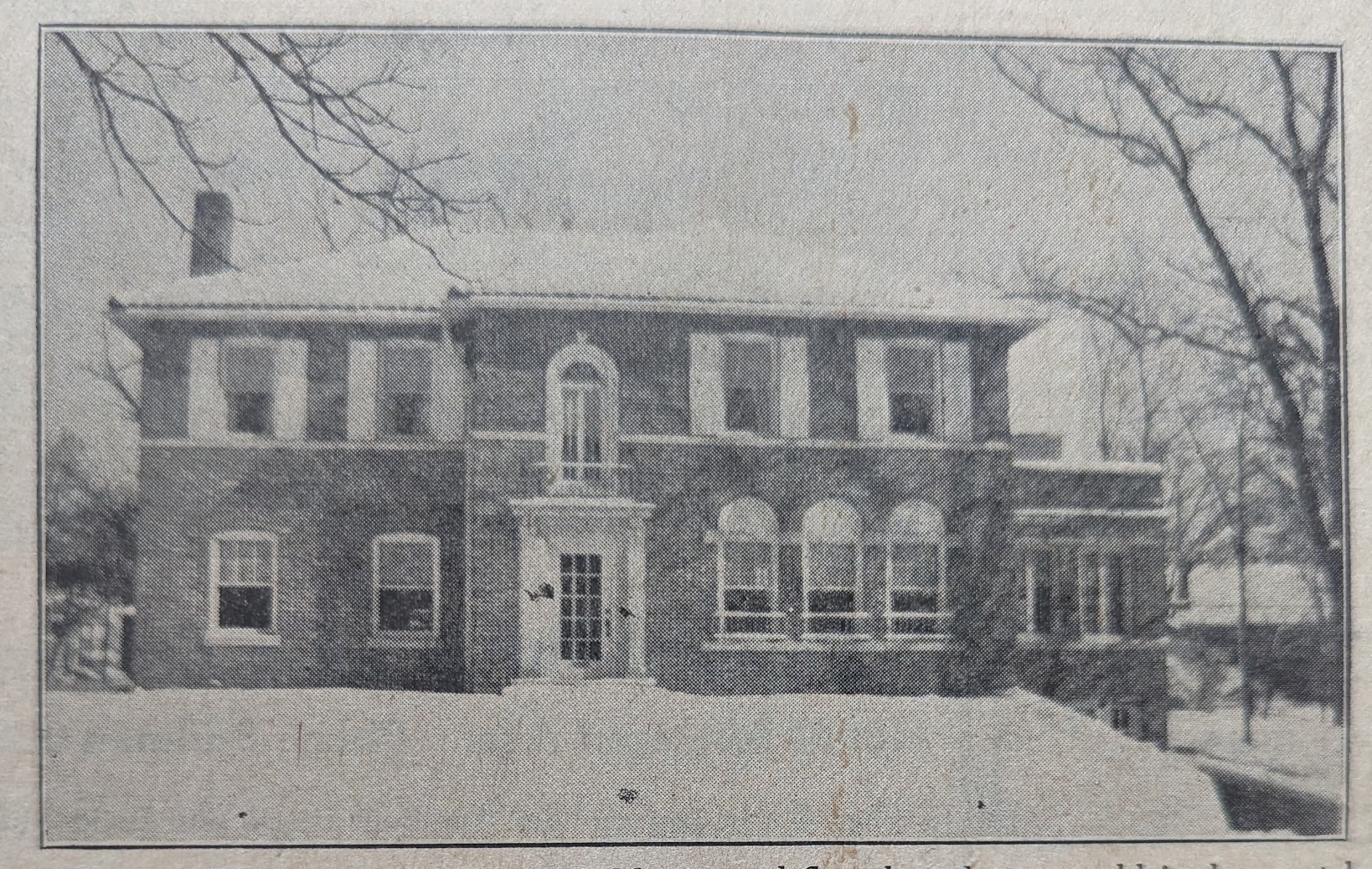 House: 10201 S Seeley Ave, Chicago, IL