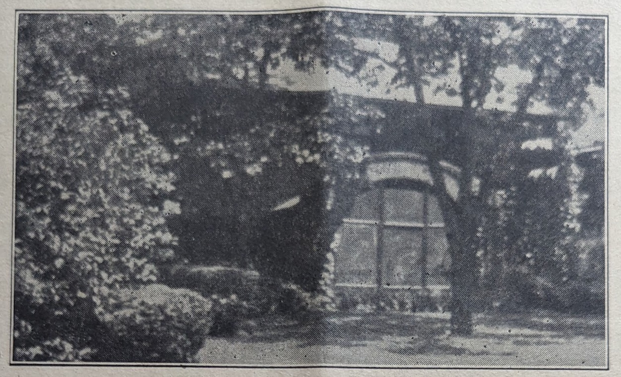 House: 10415 S Seeley Ave, Chicago, IL