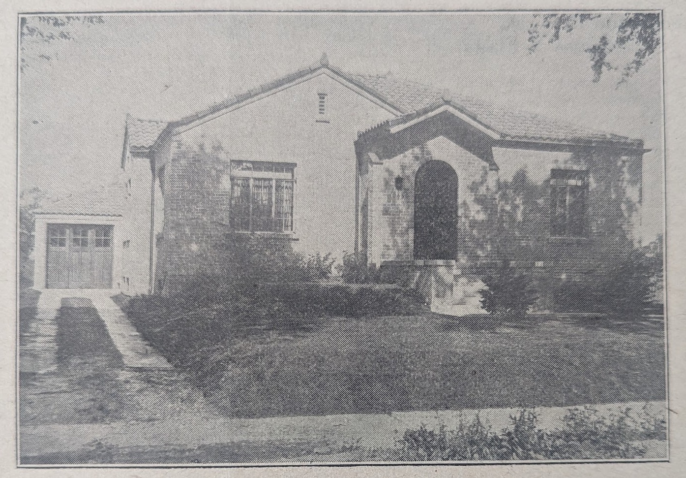 House: 10453 S Leavitt Ave, Chicago, IL