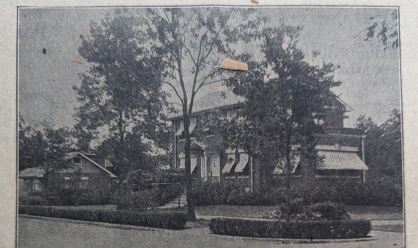 House: 10501 S Hoyne Ave, Chicago, IL