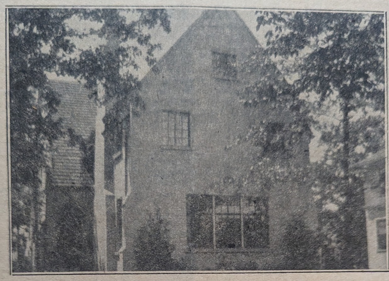 House: 10644 S Seeley Ave, Chicago, IL