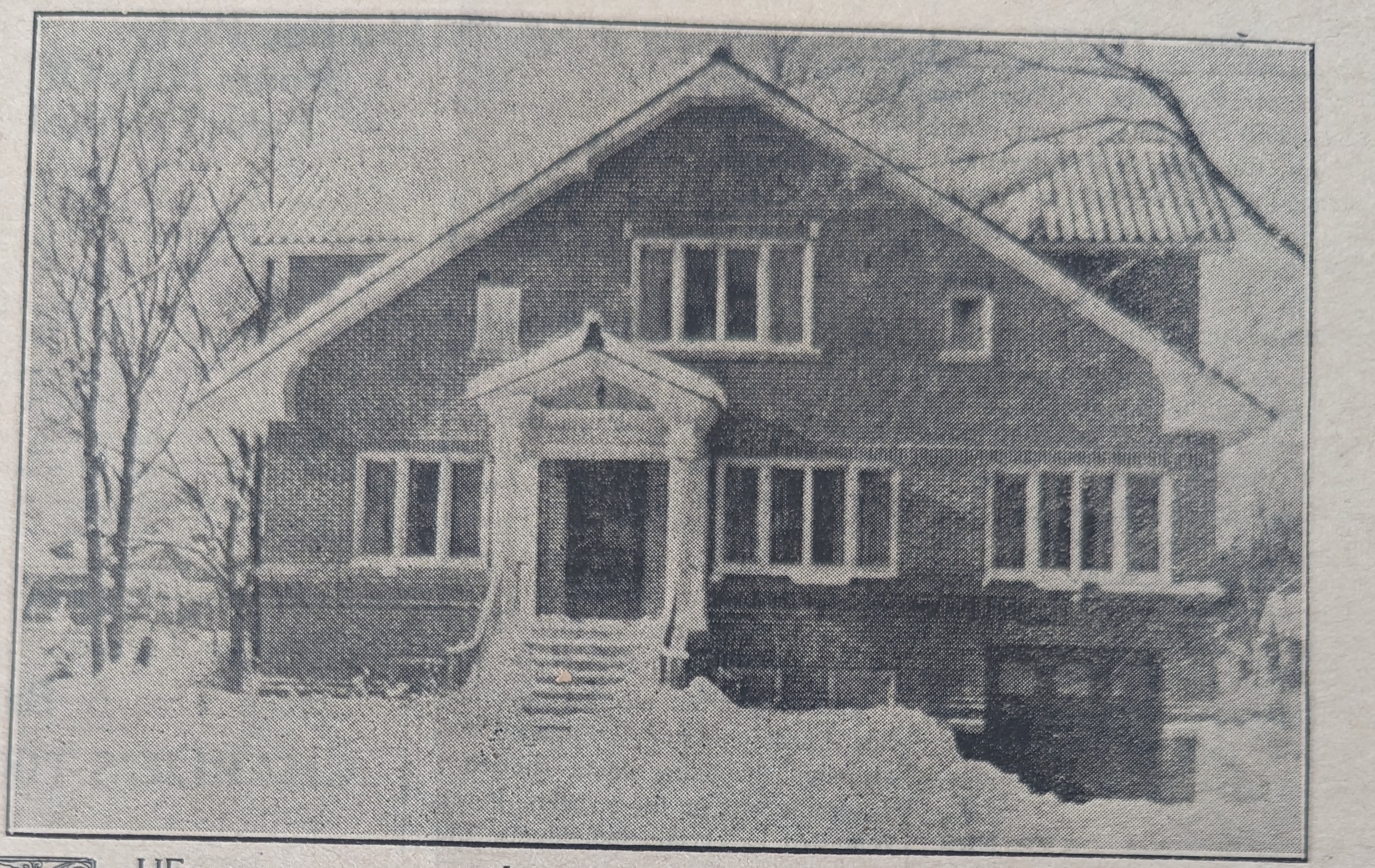 House: 10874 S Bell Ave, Chicago, IL