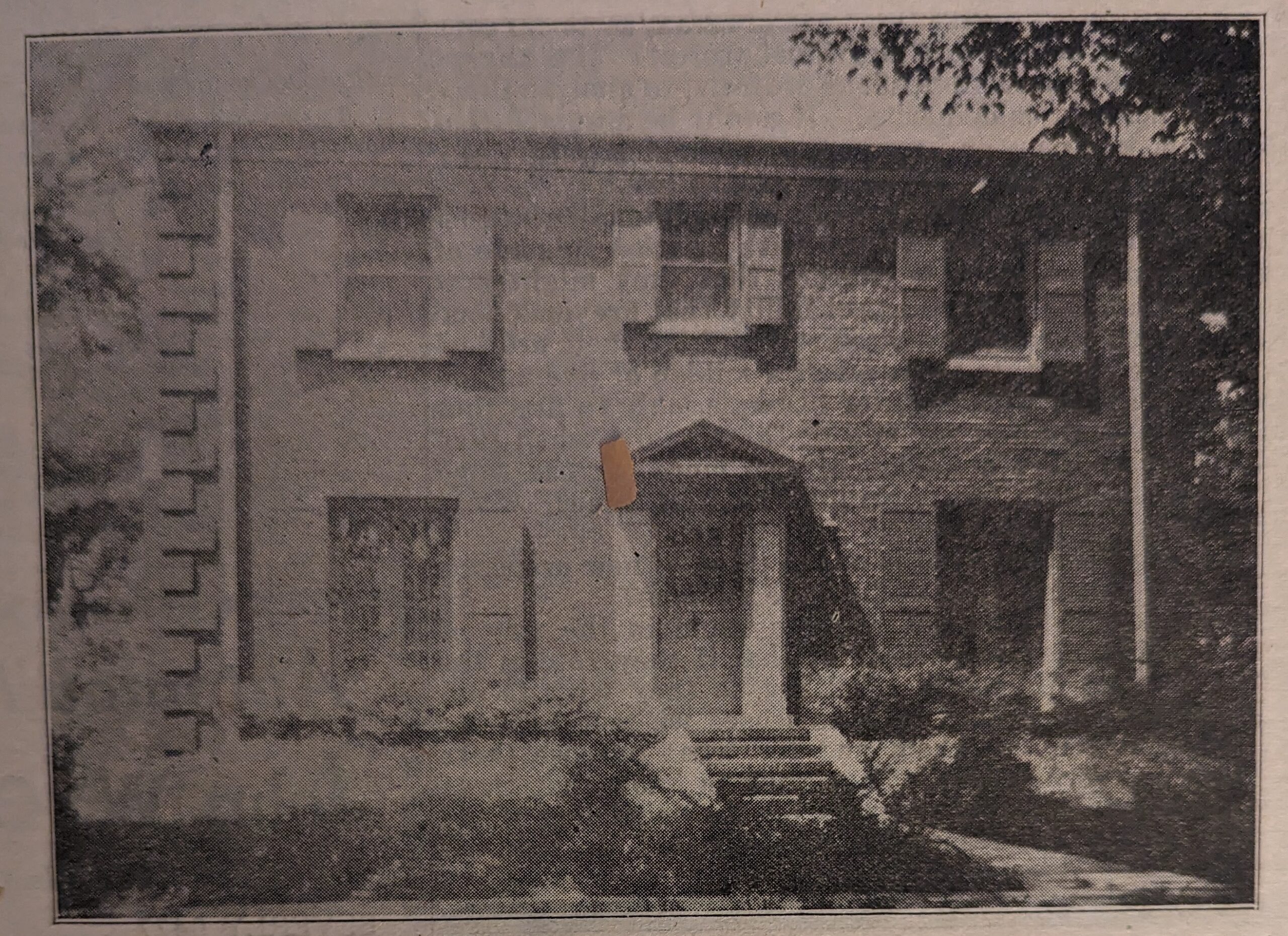 House: 11200 S Longwood Dr, Chicago, IL