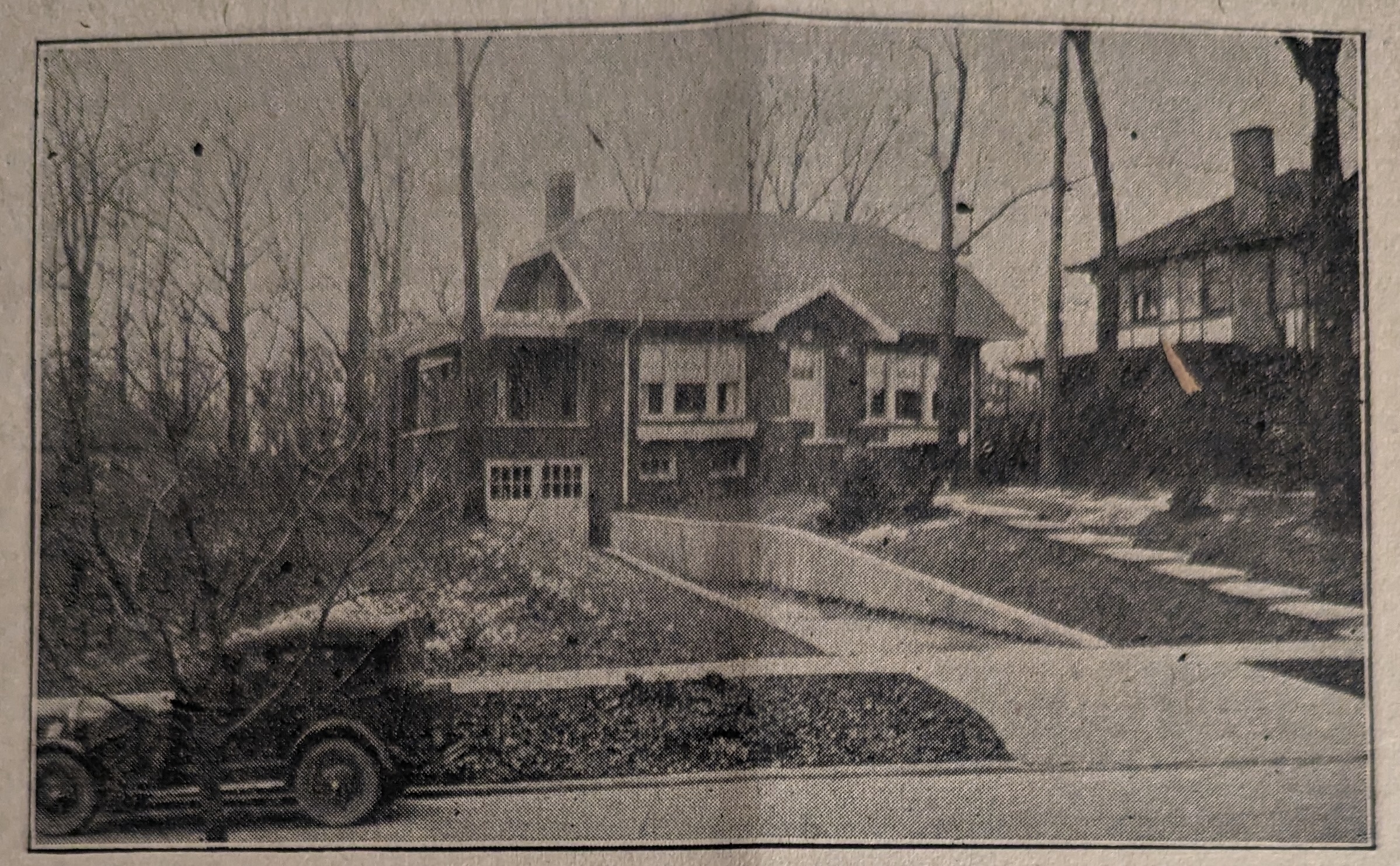 House: 2033 W 108th Pl, Chicago, IL