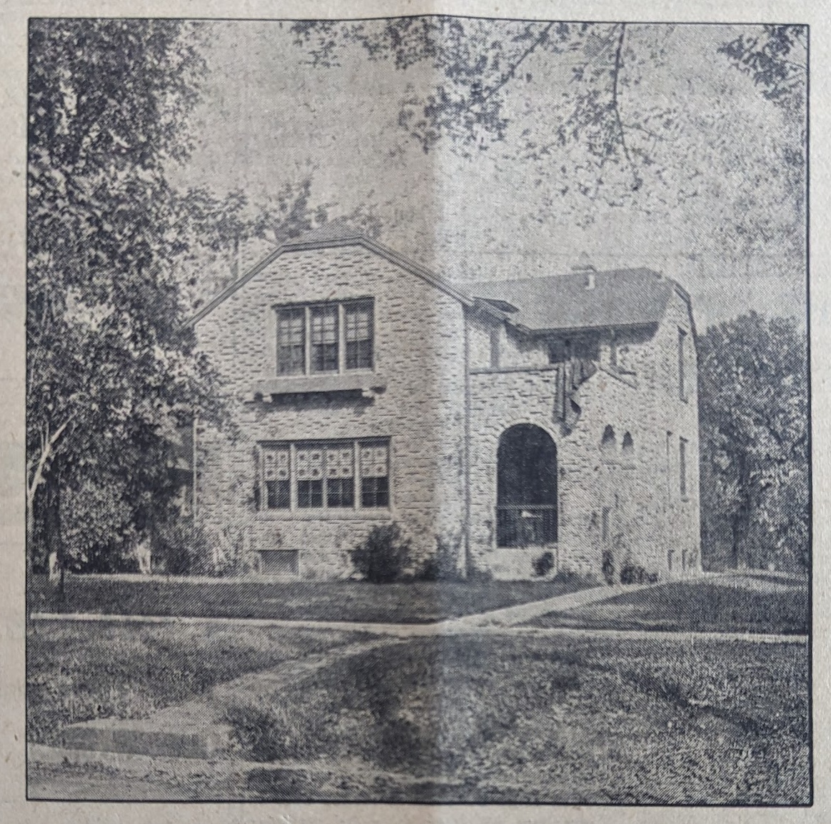 House: 2122 W 109th St, Chicago, IL