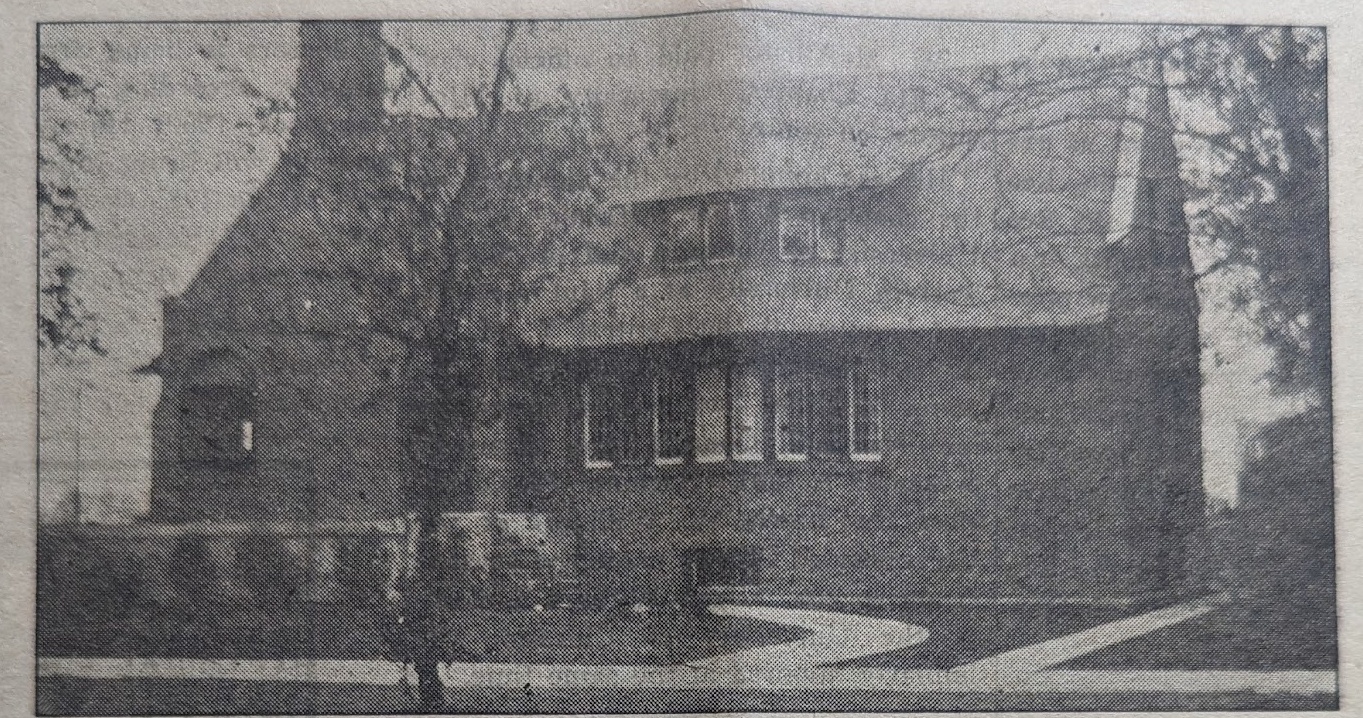 House: 9220 S Damen Ave, Chicago, IL