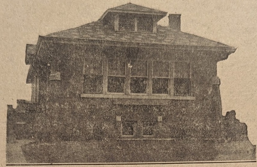 House: 9441 S Vanderpoel Ave, Chicago, IL