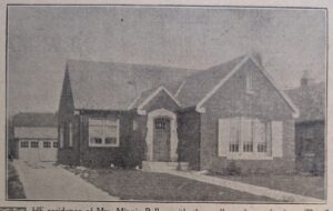 Unusual Bungalow Arrangement